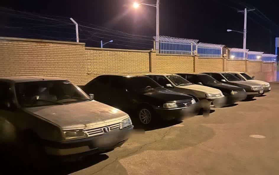 توقیف ۳۹ دستگاه خودروی شوتی در سیرجان