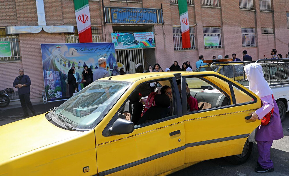 نرخ سرویس مدارس سیرجان برای سال تحصیلی جدید اعلام شد